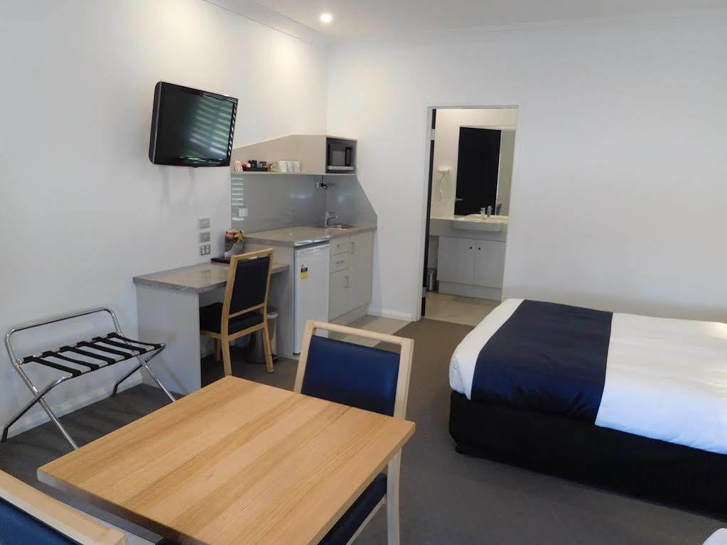 Commercial Golf Resort Albury Buitenkant foto