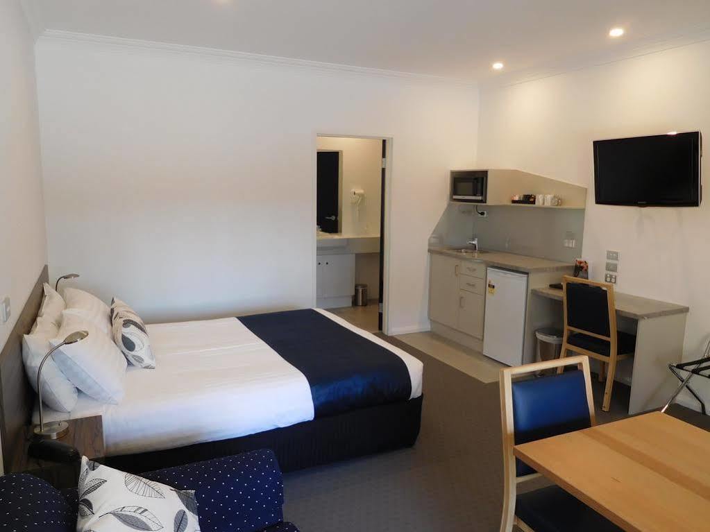 Commercial Golf Resort Albury Buitenkant foto